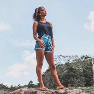 Meet your Posher, Naomi